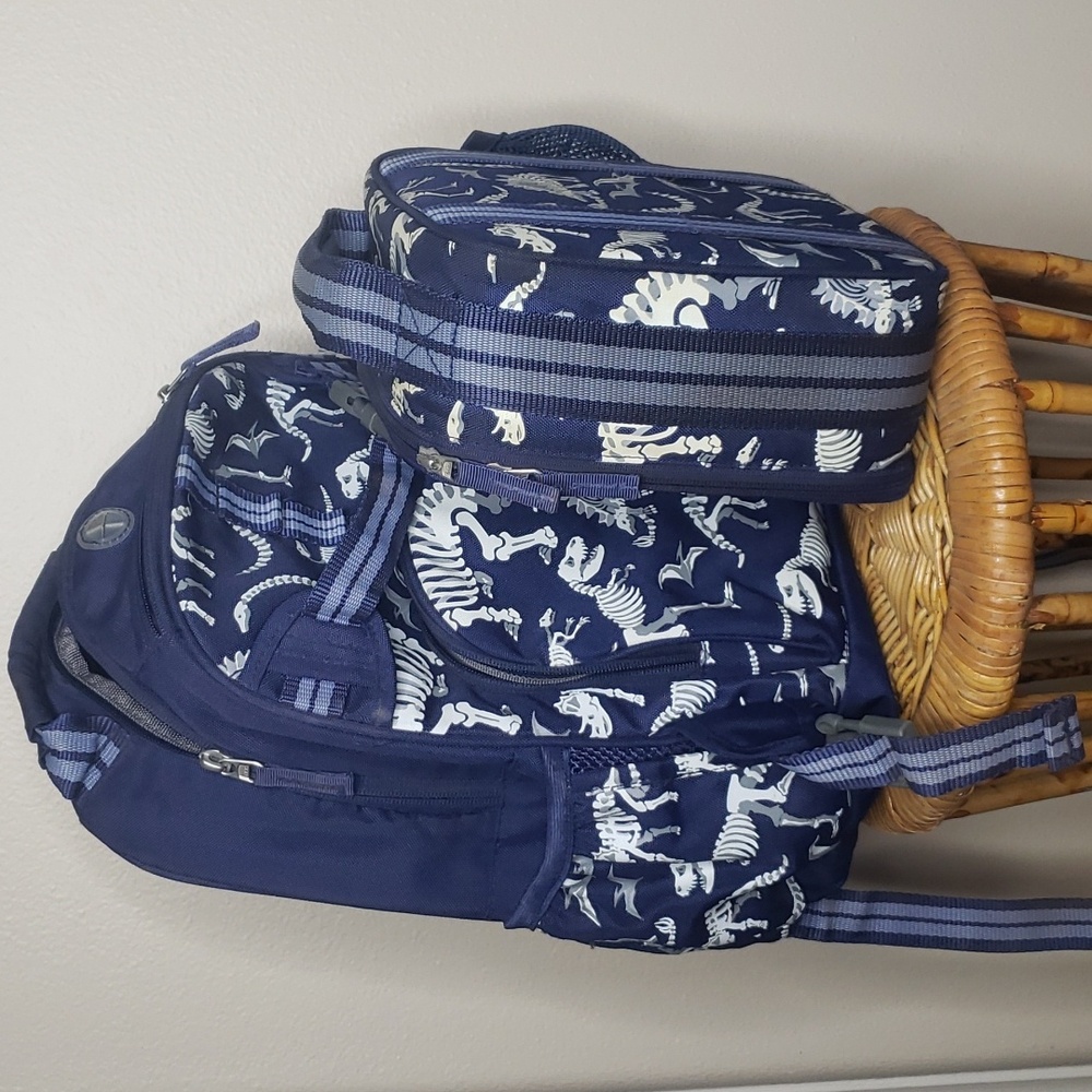 PBK MACKENZIE DINO BONES GLOWIN THE DARK BACKPACK 🎒 AND LUNCHBOX COMBO (2PC)